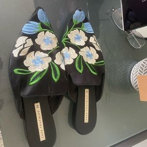 Women’s flats shoes